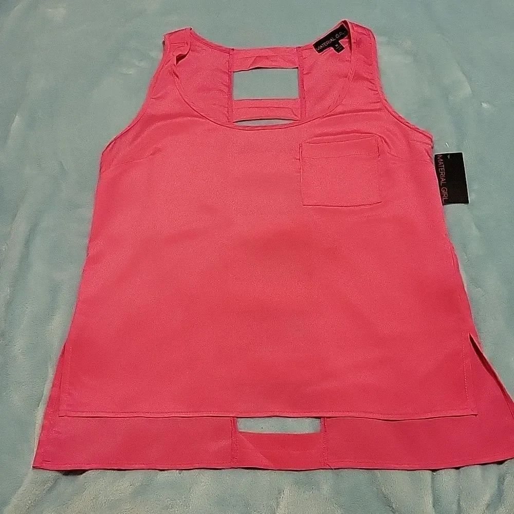 🫧 Material Girl Pink tank top with ladder back size Medium NWT